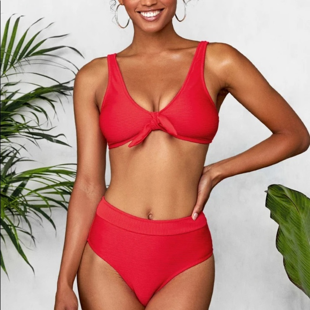 Red ribbed bikini
